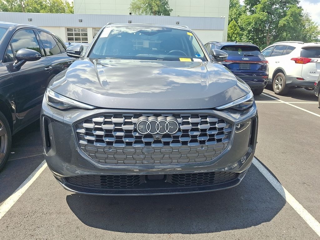Certified 2025 Audi Q5 2.0T Premium SUV