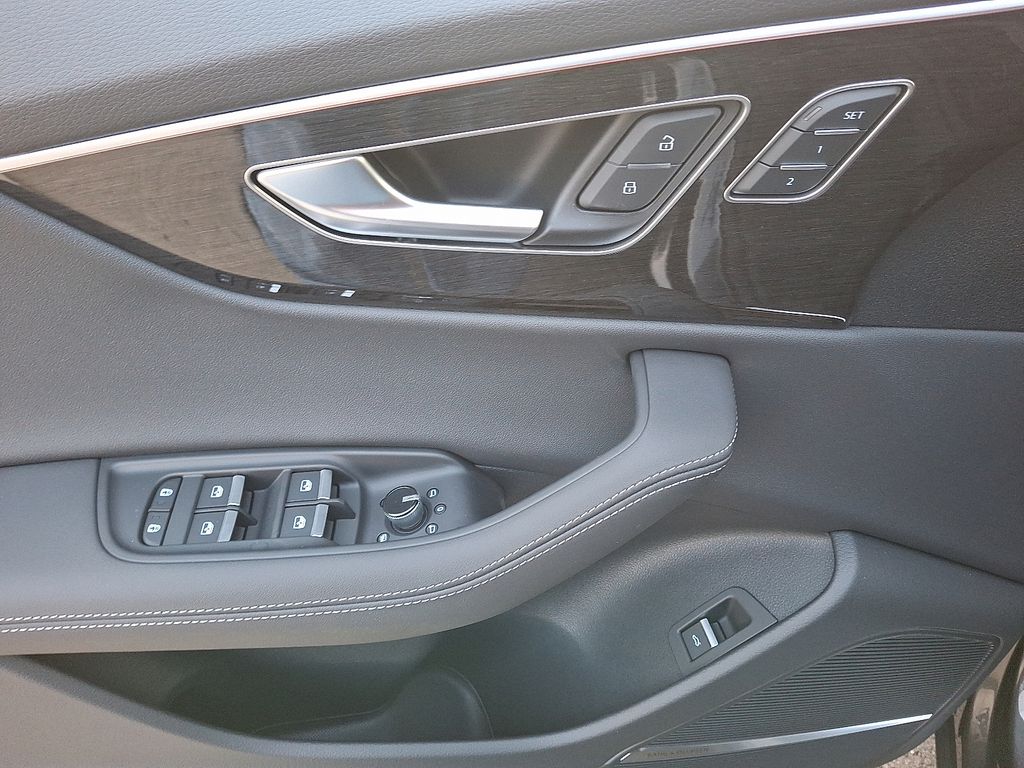 2026 Audi Q8 Premium Plus - Photo 9