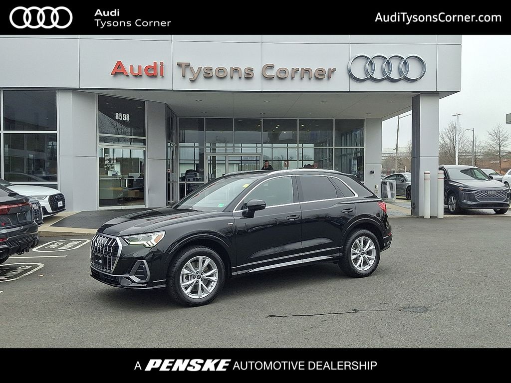 2024 Audi Q3 S Line Premium's photo