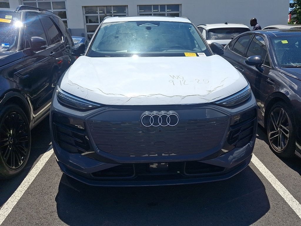 Used 2025 Audi Q6 e-tron Prestige SUV
