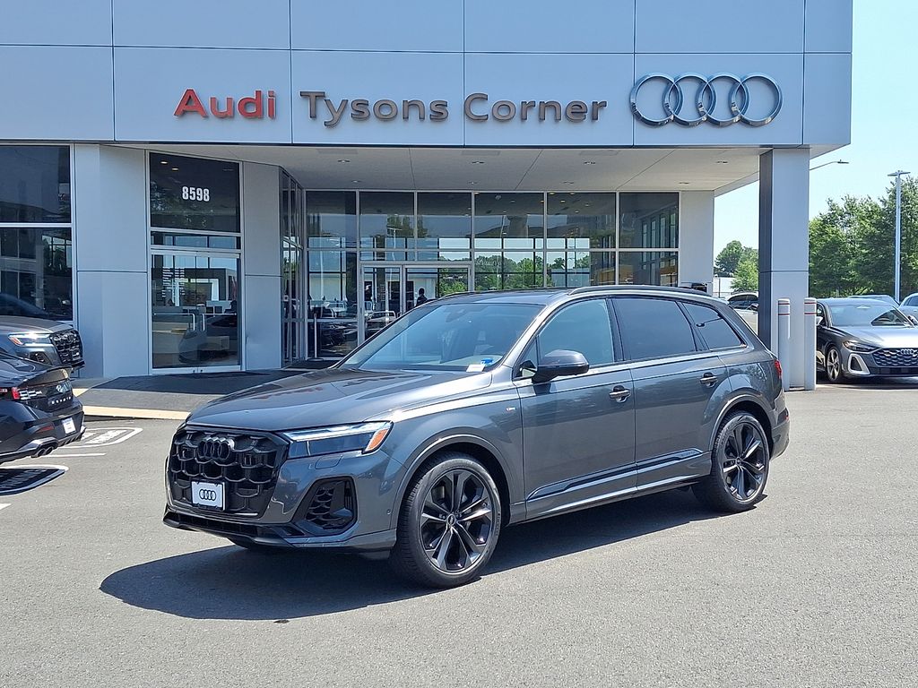 2026 Audi Q7 55 S Line Premium Plus quattro Tiptronic's photo