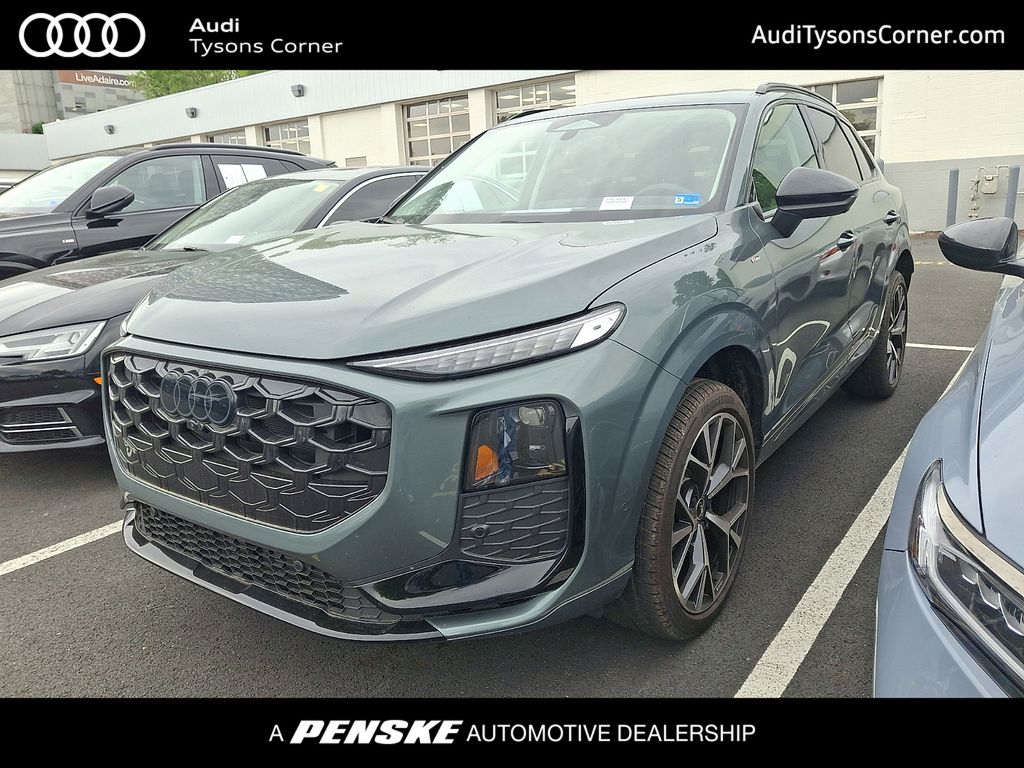 2026 Audi Q3 S line quattro's photo