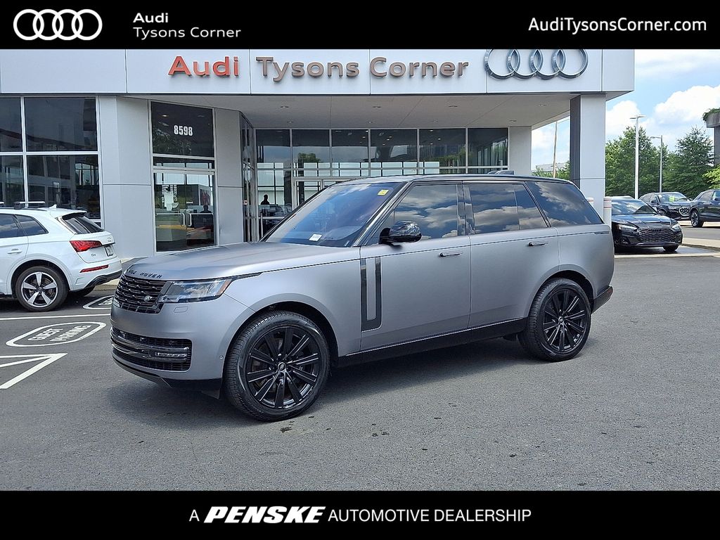 2023 Land Rover Range Rover SE