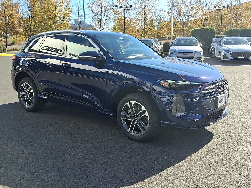 2025 Audi Q5 2.0T Premium photo 2