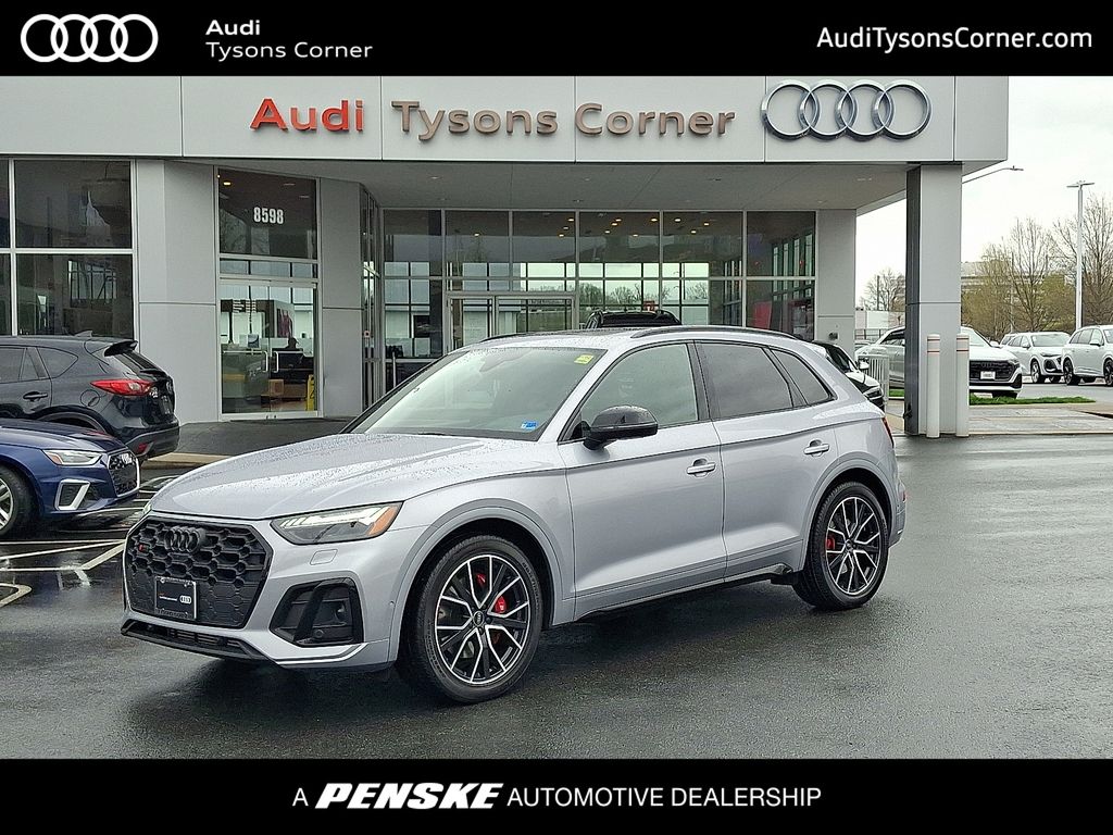2023 Audi SQ5 Prestige's photo