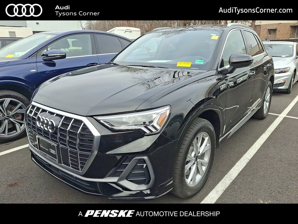 2024 Audi Q3 S Line Premium's photo