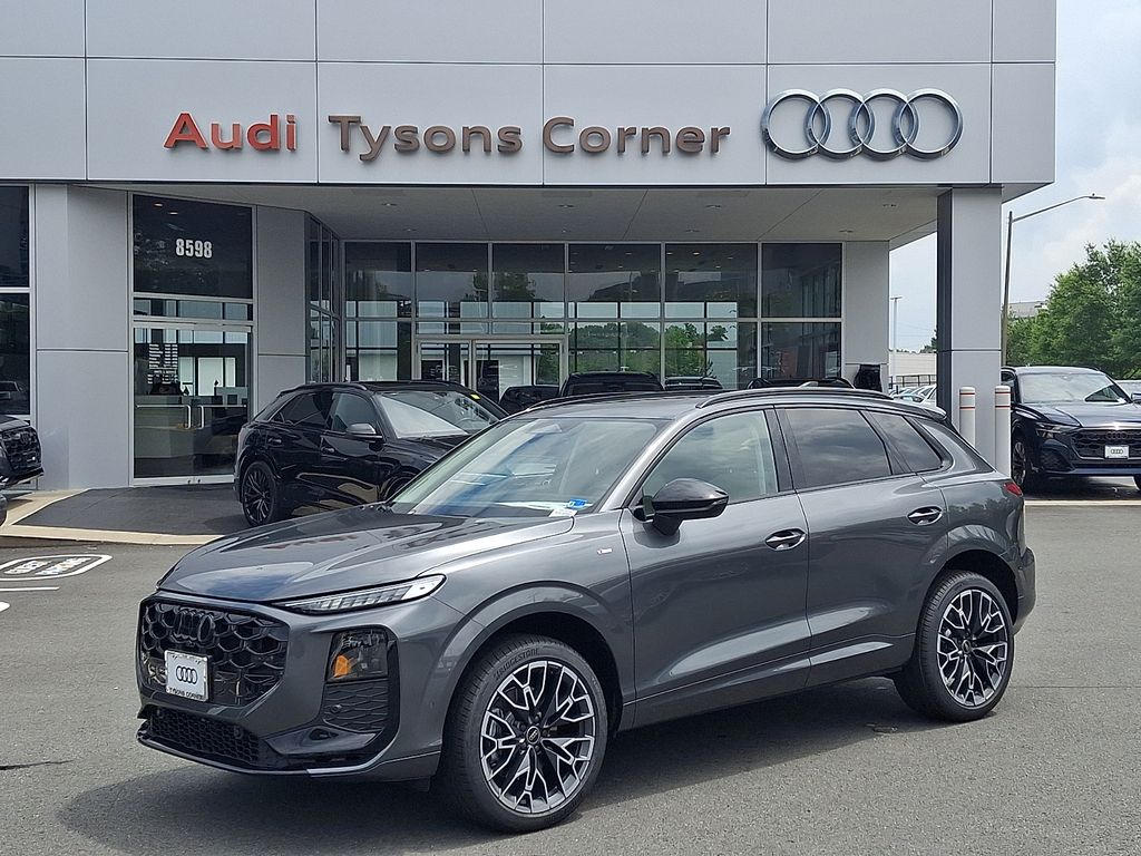 2026 Audi Q3 S line quattro's photo