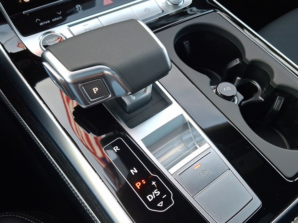 2026 Audi Q8 Premium Plus - Photo 12