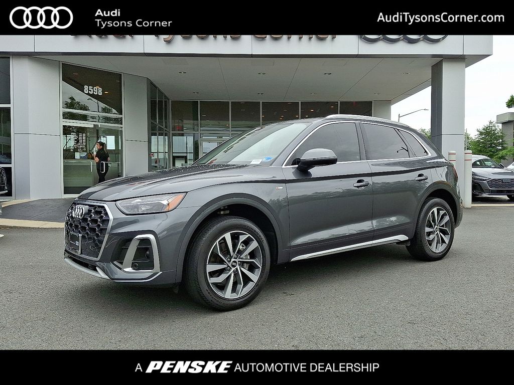 2023 Audi Q5 45 Premium Plus's photo