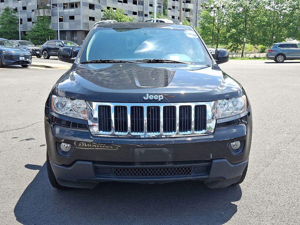 Used 2013 Jeep Grand Cherokee Laredo with VIN 1C4RJFAG0DC647957 for sale in Vienna, VA
