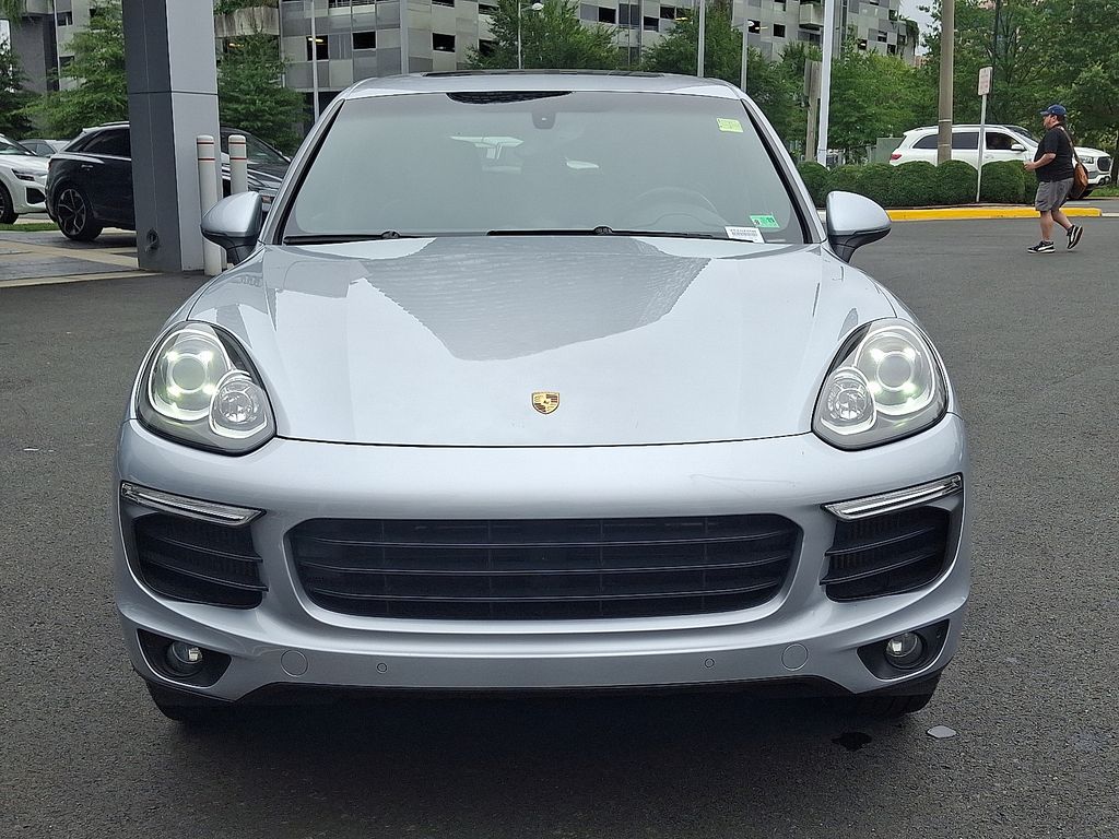 2015 Porsche Cayenne Diesel photo 2