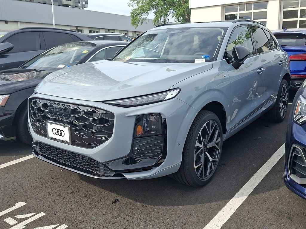 2026 Audi Q3 S line quattro's photo