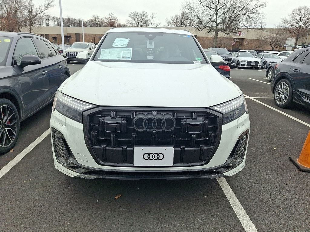 New 2026 Audi Q7 45 Premium SUV