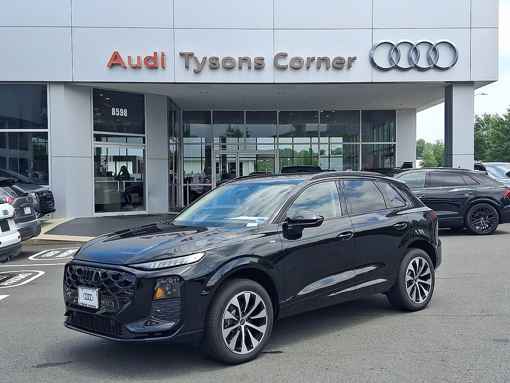 2026 Audi Q3 S line quattro's photo