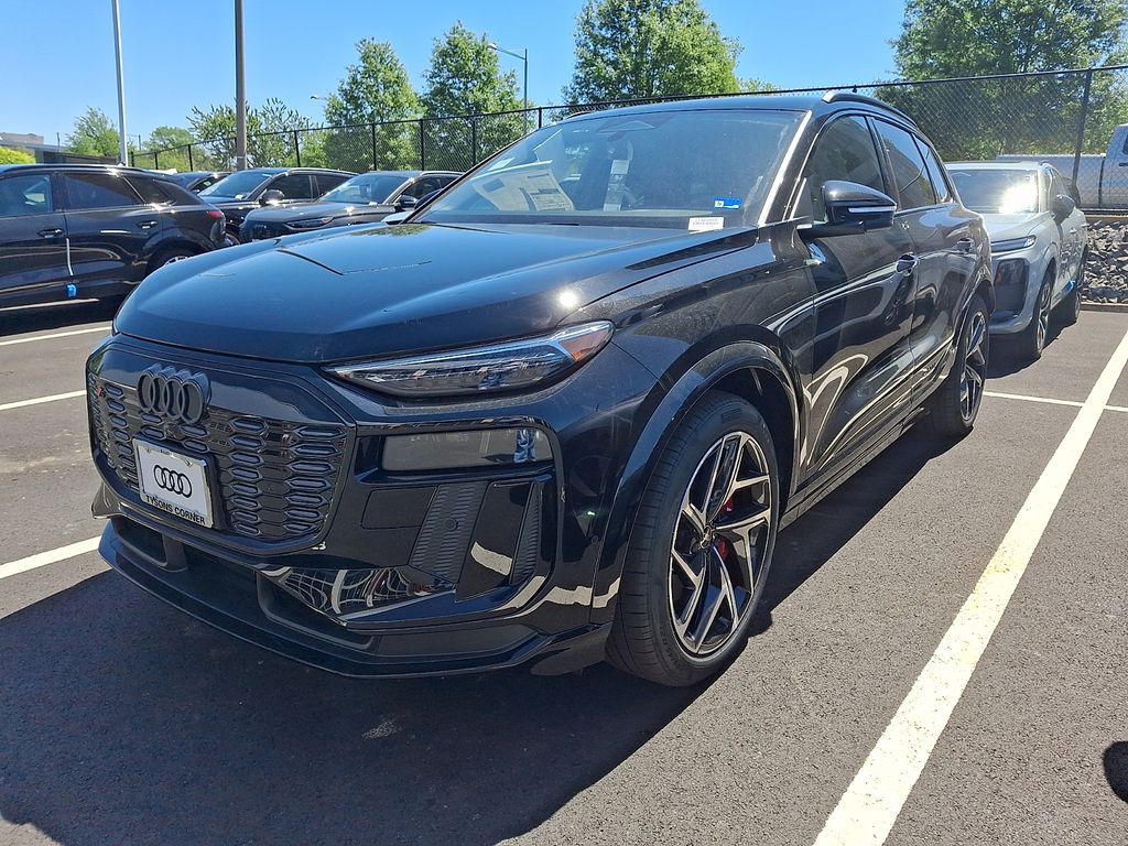 2027 Audi SQ6 e-tron Prestige quattro's photo