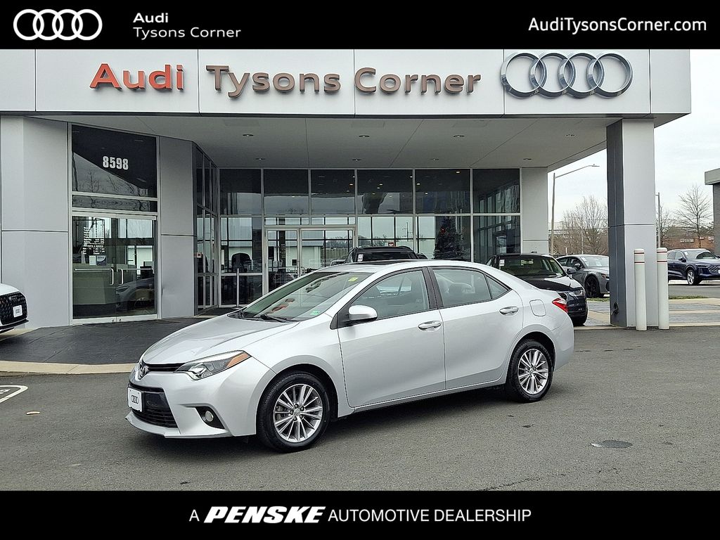 2015 Toyota Corolla LE Plus's photo