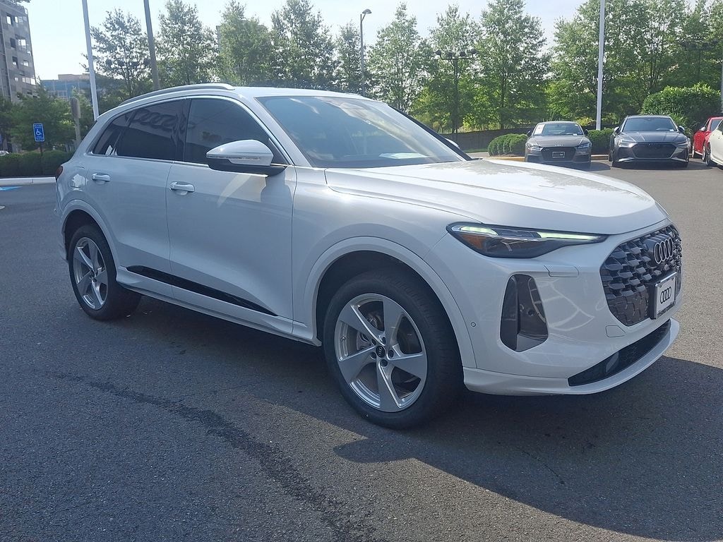 New 2026 Audi Q5 Premium Plus SUV