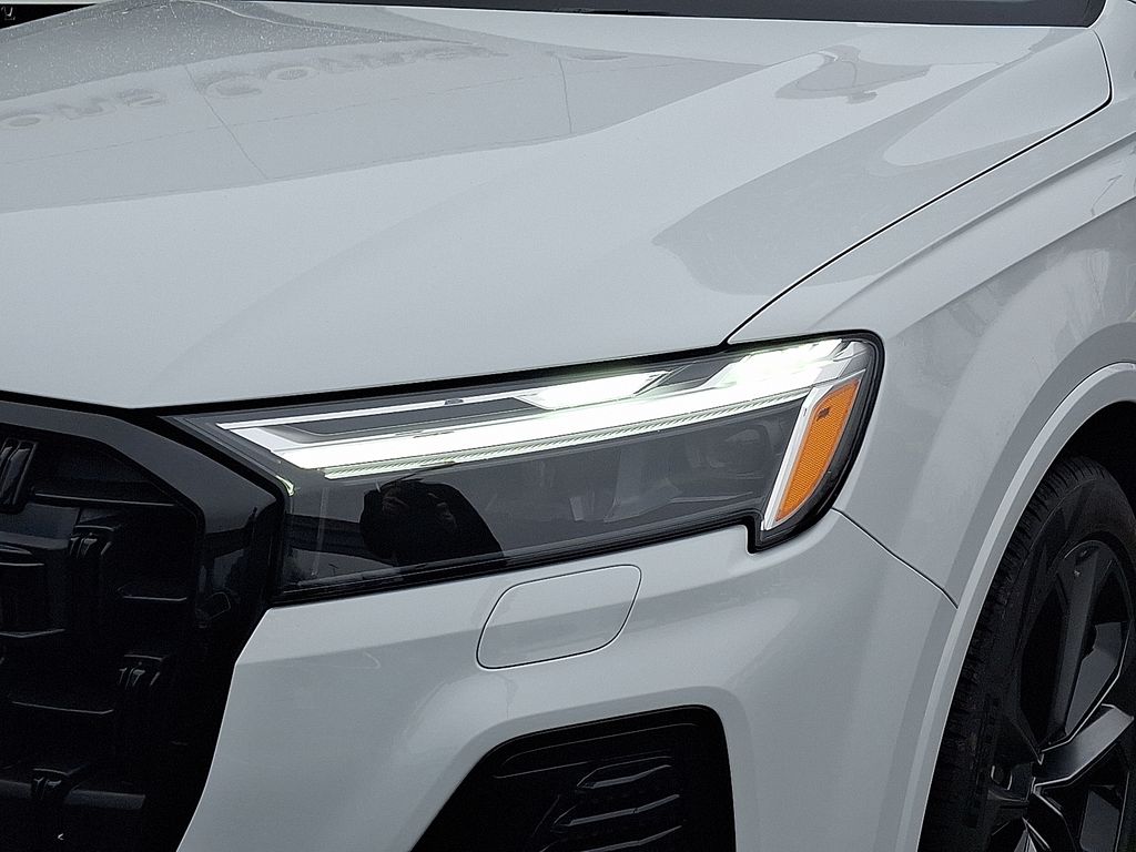 2026 Audi Q7 Premium Plus - Photo 8