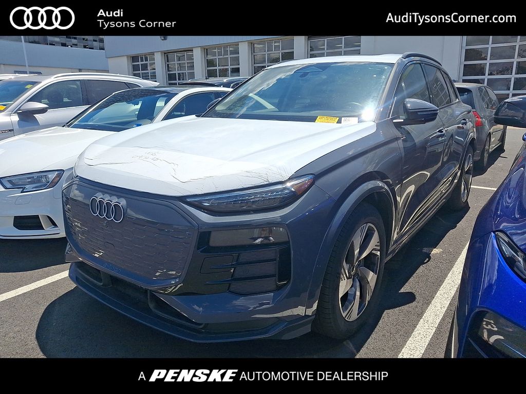 2025 Audi Q6 e-tron Prestige quattro's photo