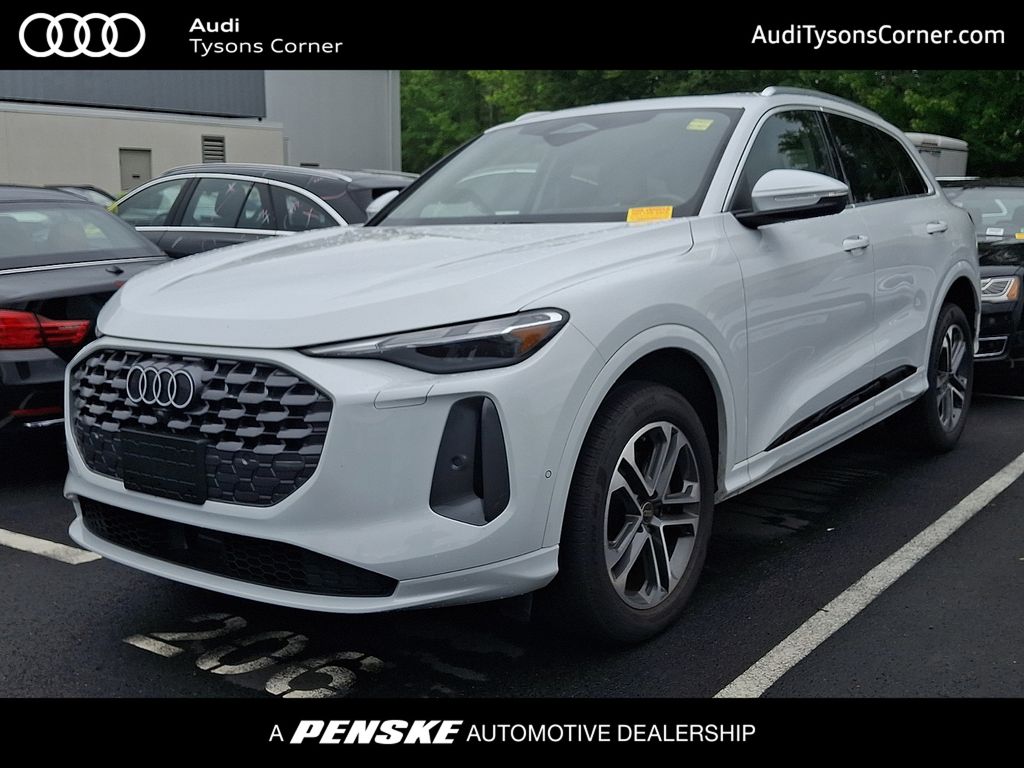 2025 Audi Q5 40 Premium's photo