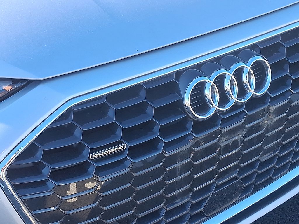 2022 Audi A3 40 Premium photo 3