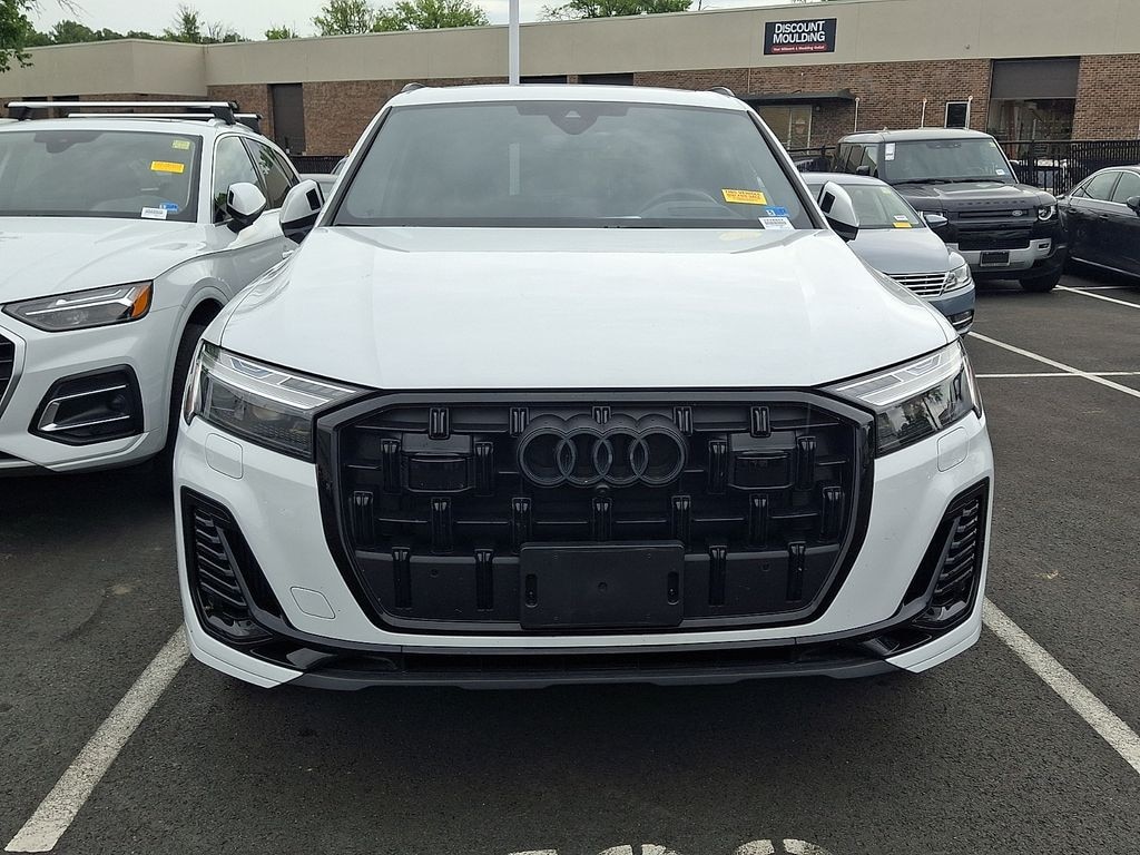 Used 2025 Audi Q7 55 Prestige SUV