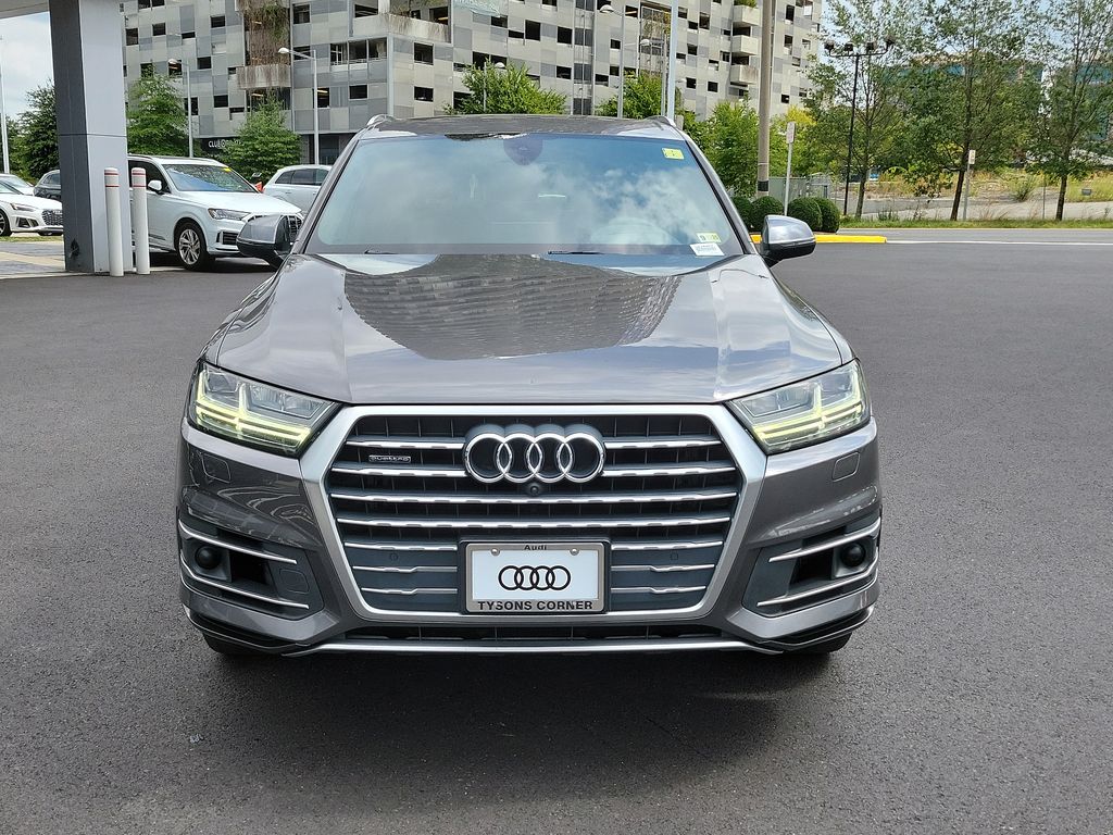 Used 2018 Audi Q7 Prestige with VIN WA1VAAF70JD034232 for sale in Vienna, VA