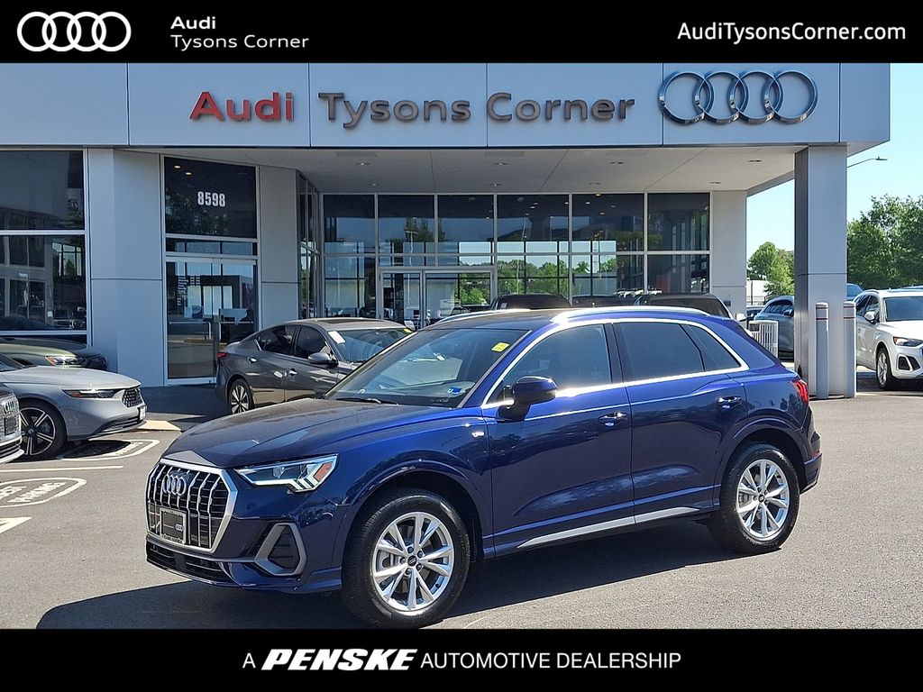 2025 Audi Q3 45 TFSI S Line Premium Plus quattro's photo
