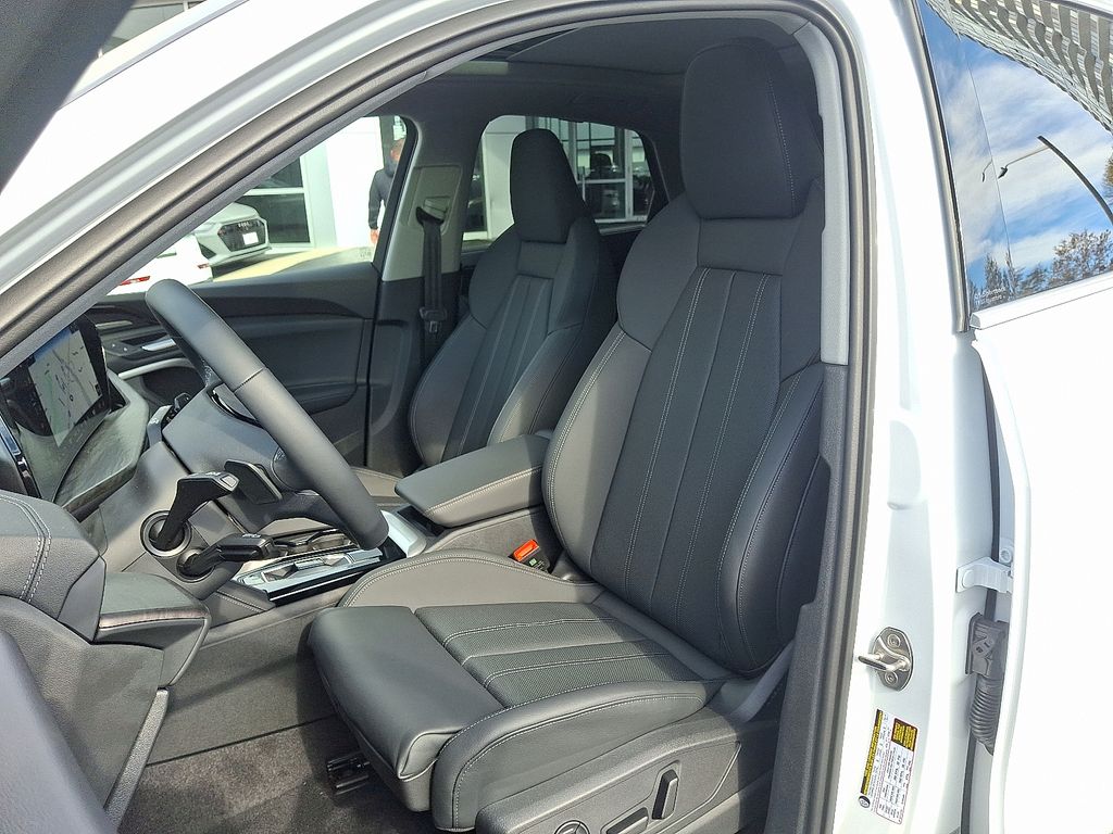 2025 Audi Q5 Sportback Premium Plus - Photo 10