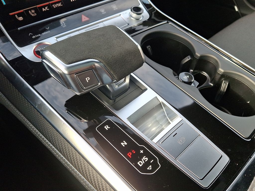 2026 Audi RS Q8 Base - Photo 12