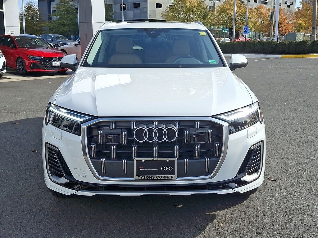 Certified 2025 Audi Q7 55 Premium SUV