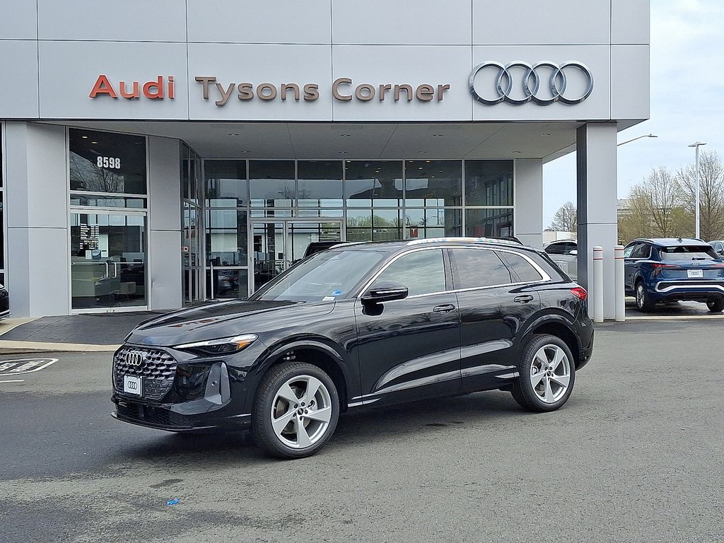 2026 Audi Q5 Premium Plus quattro's photo