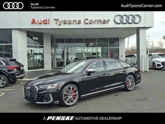 2023 Audi S8