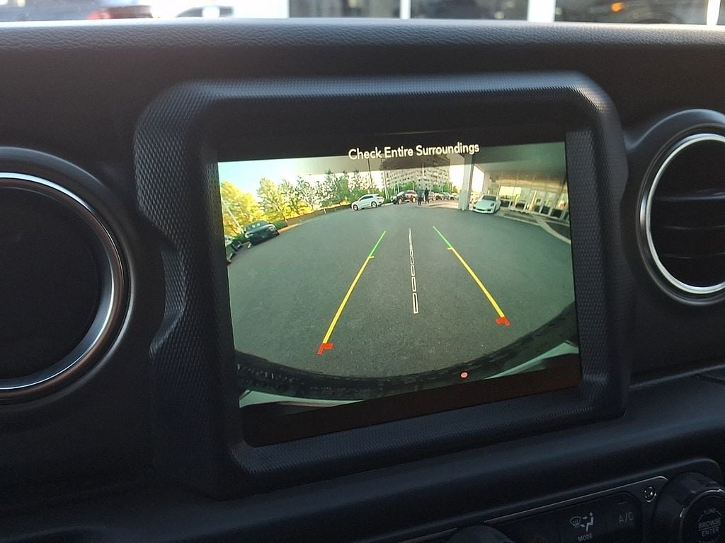 2022 Jeep Wrangler Unlimited Rubicon 4XE - Photo 17