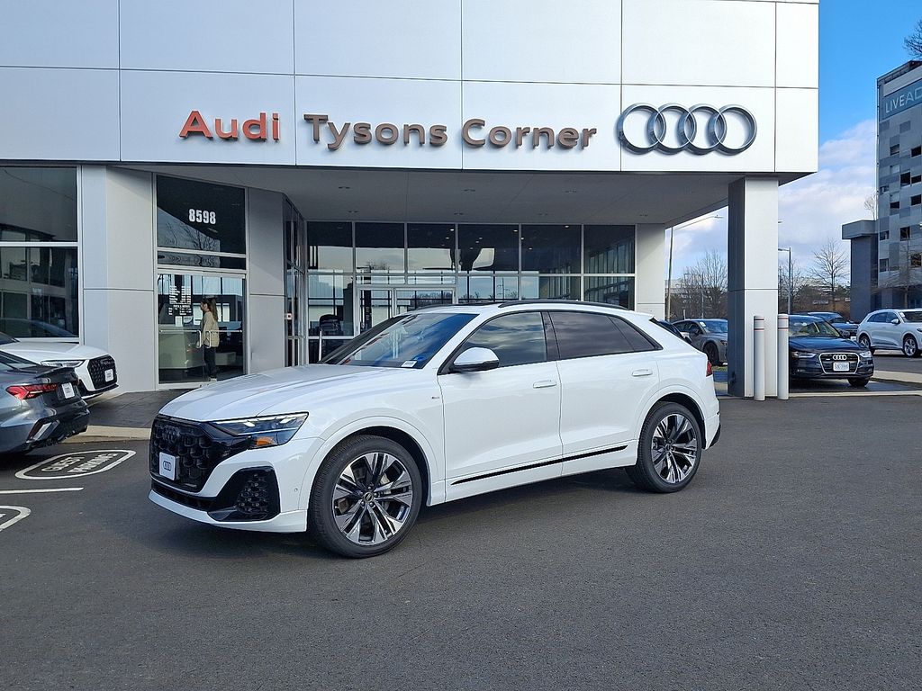 2026 Audi Q8 Premium Plus's photo