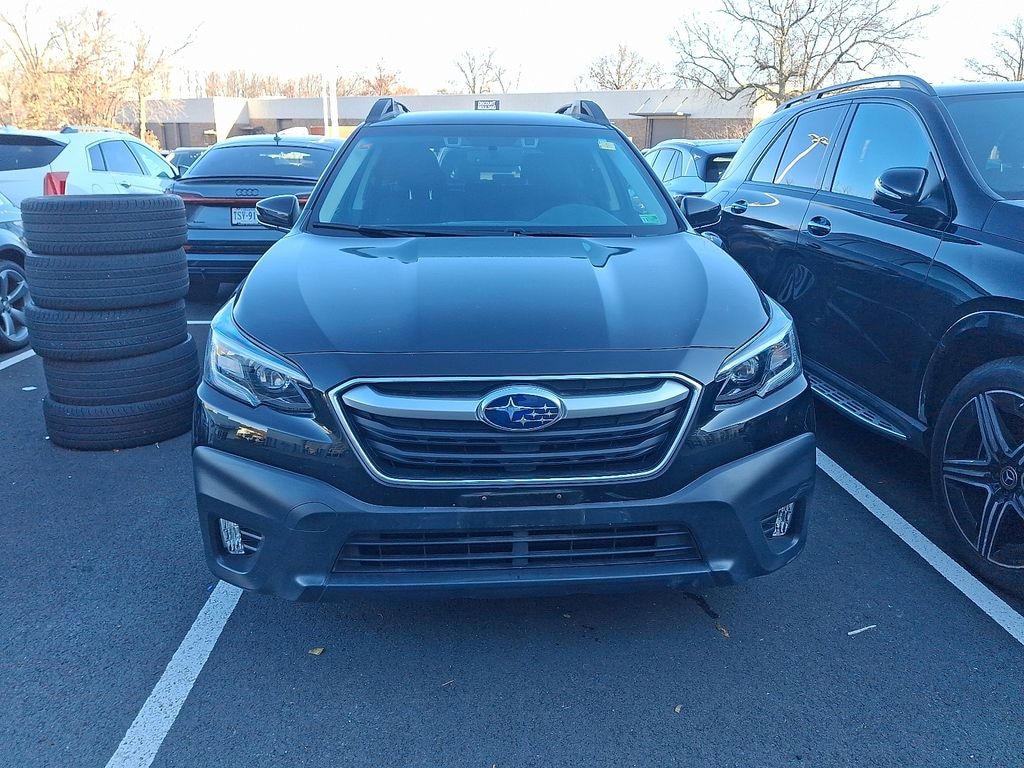 Used 2022 Subaru Outback Premium SUV