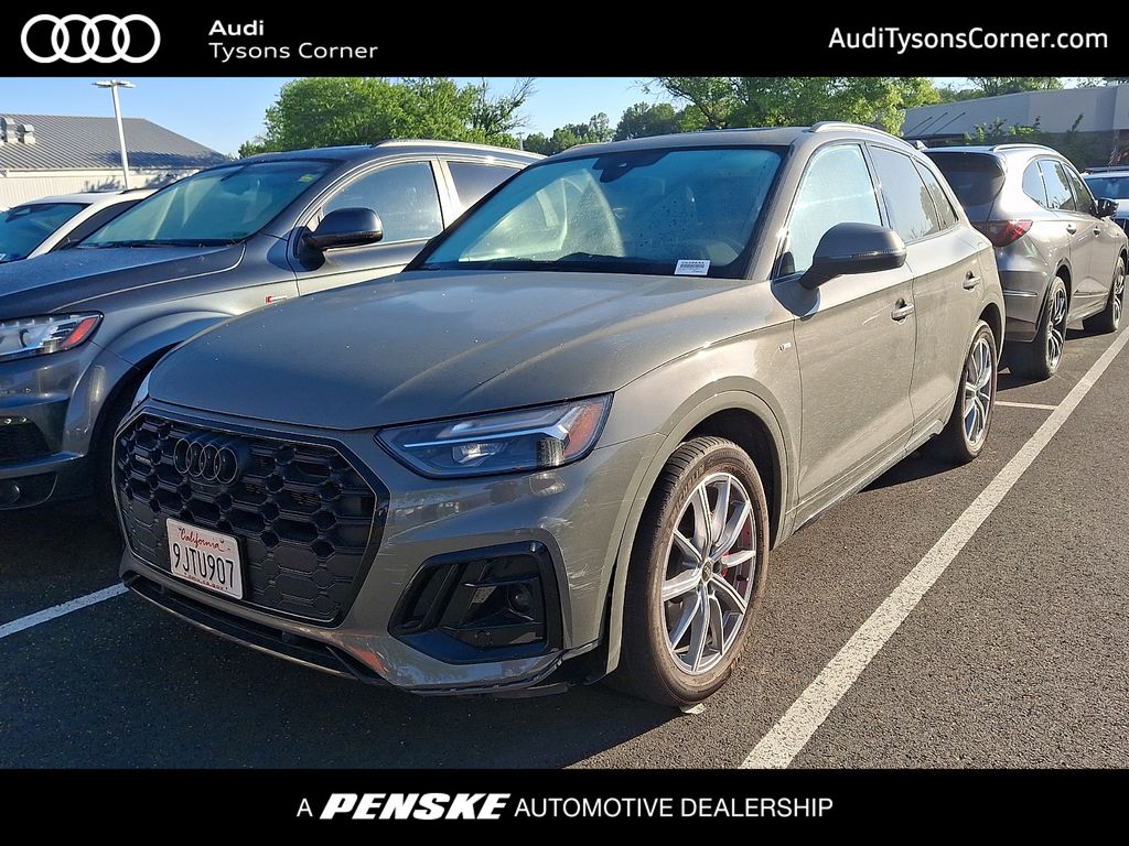 2024 Audi Q5 55 e Premium Plus's photo
