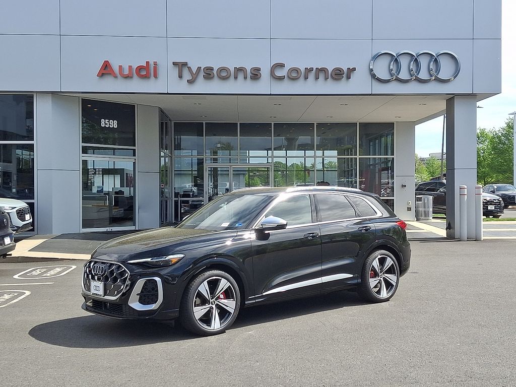 2026 Audi SQ5 Premium Plus quattro's photo