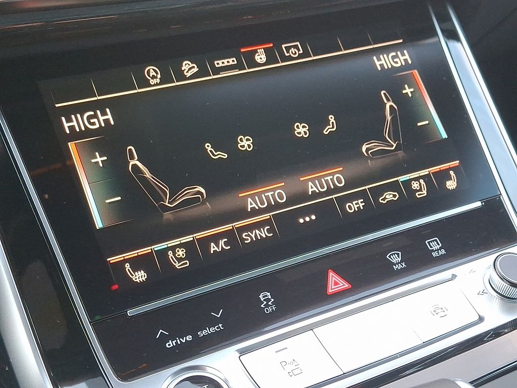 2026 Audi Q8 Premium Plus - Photo 13