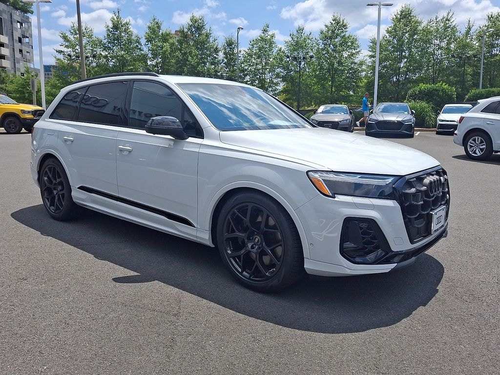 New 2026 Audi SQ7 Premium Plus SUV