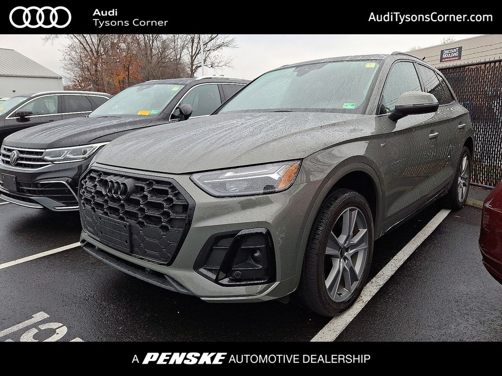 2025 Audi Q5 Premium's photo