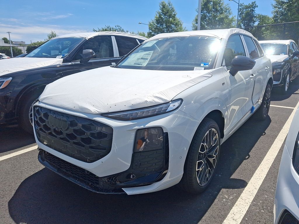 2026 Audi Q3 S line quattro's photo