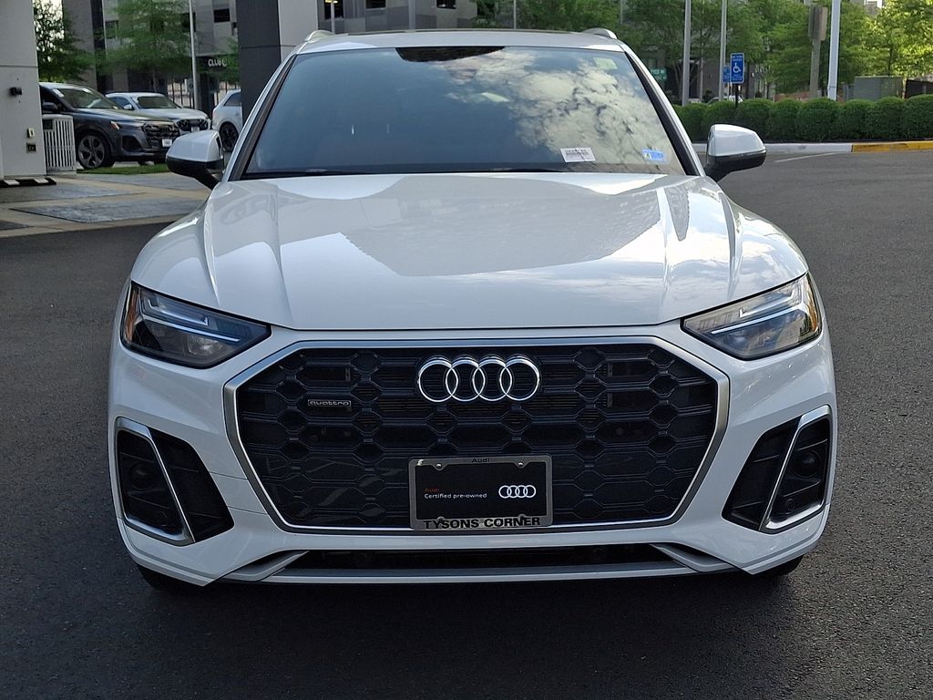 Used 2024 Audi Q5 Premium with VIN WA1G2AFY7R2110969 for sale in Vienna, VA