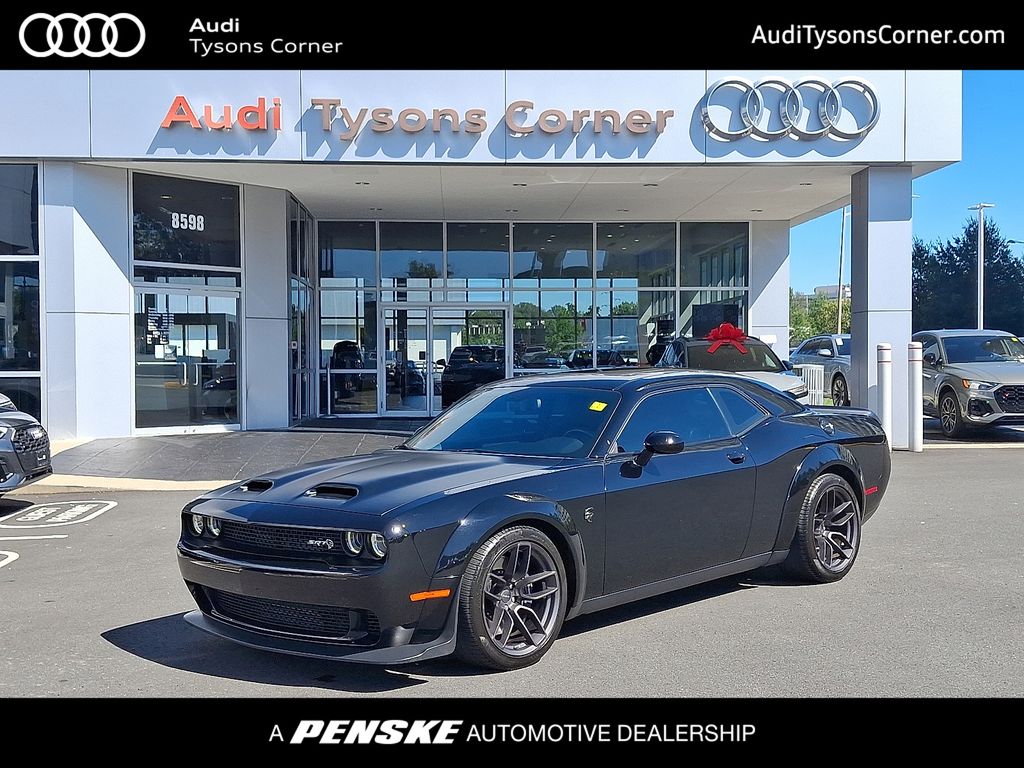 2019 Dodge Challenger SRT's photo