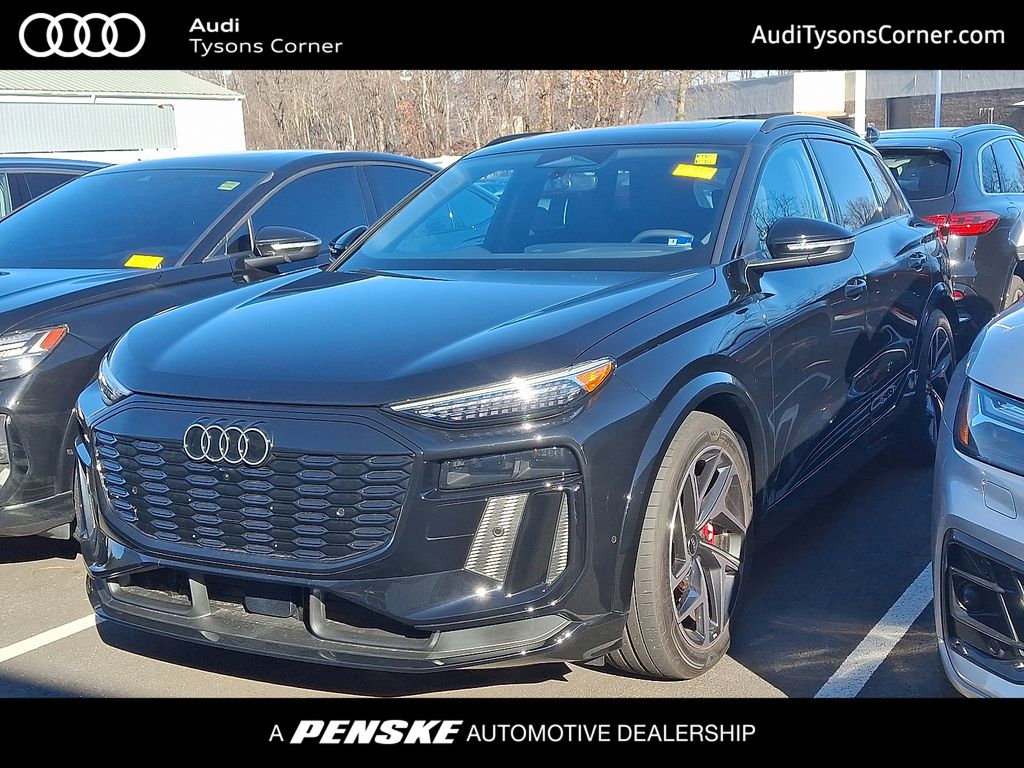 2025 Audi SQ6 e-tron Premium Plus's photo