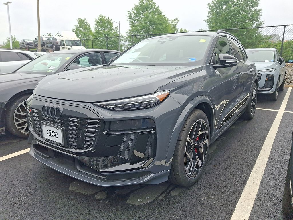 2027 Audi SQ6 e-tron Prestige quattro's photo