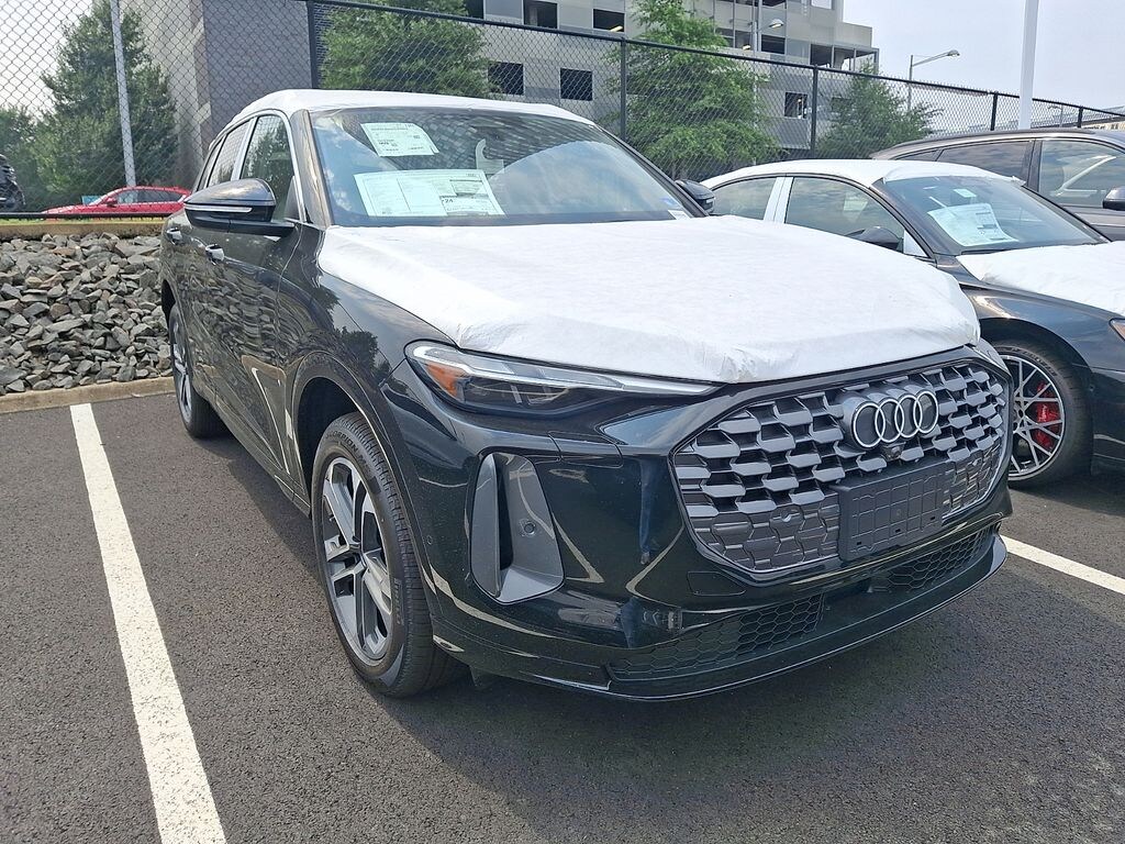 New 2026 Audi Q5 Premium SUV