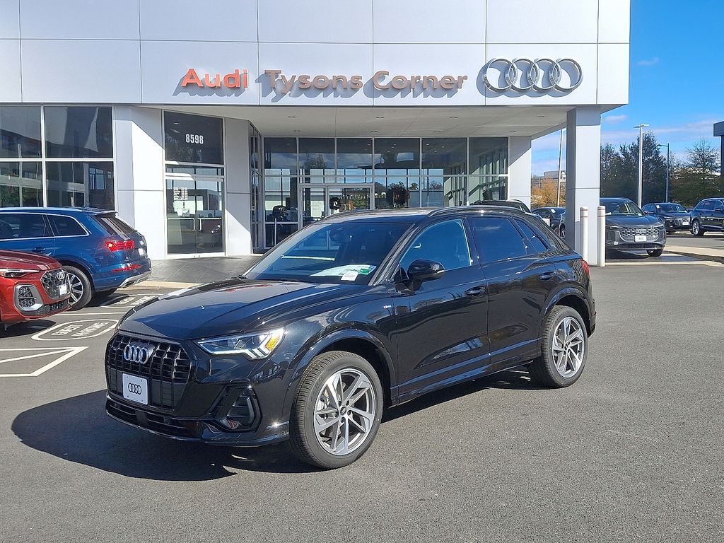 2025 Audi Q3 S Line Premium's photo