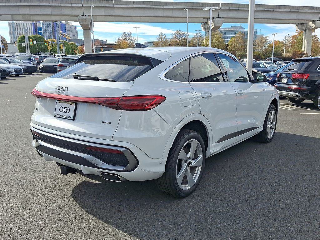2025 Audi Q5 Sportback Premium Plus - Photo 3
