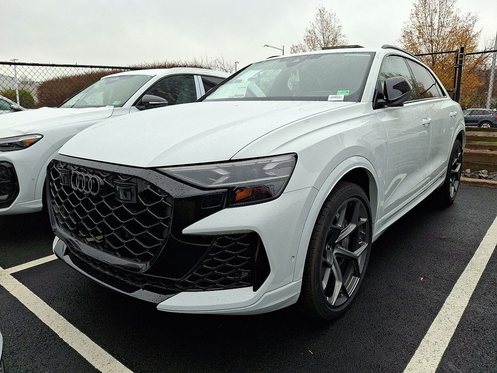 2026 Audi RS Q8 Base's photo